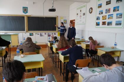 Etapa judeţeană a Olimpiadei de Religie în Galaţi şi Brăila – fotografia 13