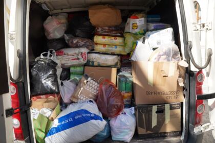 Un nou transport cu ajutoare pentru cetăţenii ucraineni – fotografia 13