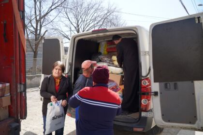Un nou transport cu ajutoare pentru cetăţenii ucraineni – fotografia 18