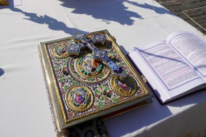„Marşul pentru viaţă“ în Arhiepiscopia Dunării de Jos – fotografia 5