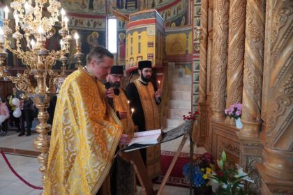„Marşul pentru viaţă“ în Arhiepiscopia Dunării de Jos – fotografia 29