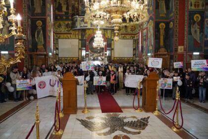 „Marşul pentru viaţă“ în Arhiepiscopia Dunării de Jos – fotografia 30