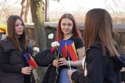 „Marşul pentru viaţă“ în Arhiepiscopia Dunării de Jos – fotografia 3