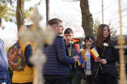 „Marşul pentru viaţă“ în Arhiepiscopia Dunării de Jos – fotografia 4