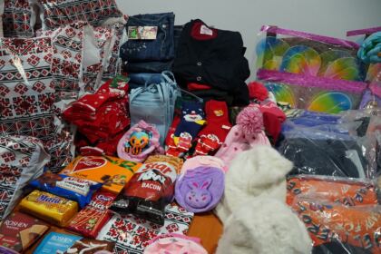Ajutoare pentru tinerii orfani şi copiii nevoiaşi prin Centrul social „Sfântul Vasile cel Mare“ din Brăila – fotografia 8
