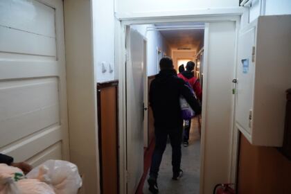 Ajutoare pentru tinerii orfani şi copiii nevoiaşi prin Centrul social „Sfântul Vasile cel Mare“ din Brăila – fotografia 34