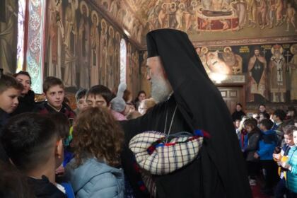 Diplome şi daruri oferite elevilor seminarişti – fotografia 22