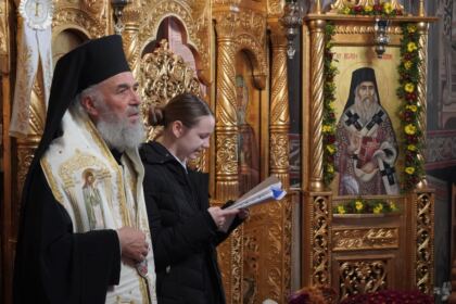 Diplome şi daruri oferite elevilor seminarişti – fotografia 31