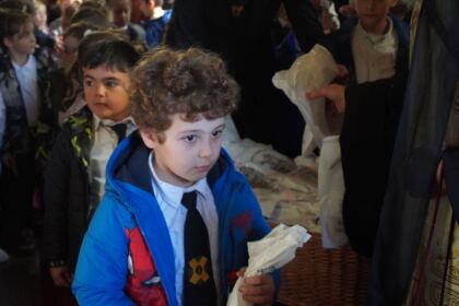 Diplome şi daruri oferite elevilor seminarişti – fotografia 36