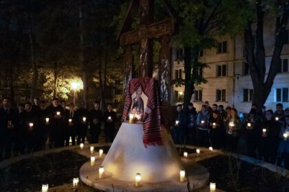 Slujbă de binecuvântare a căminelor studenţeşti la Galaţi – fotografia 15