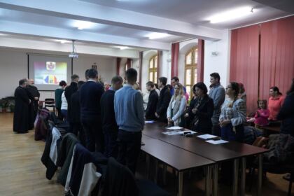 Sesiune de comunicări ştiinţifice la Galaţi – fotografia 12