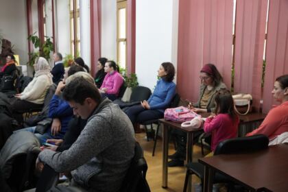 Sesiune de comunicări ştiinţifice la Galaţi – fotografia 16