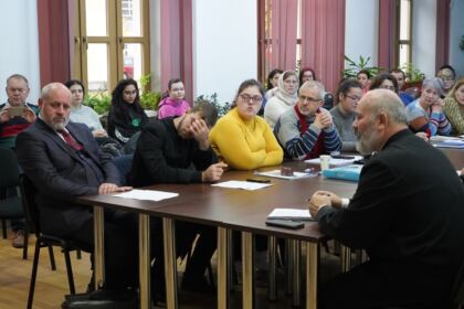 Sesiune de comunicări ştiinţifice la Galaţi – fotografia 30