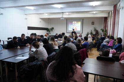 Sesiune de comunicări ştiinţifice la Galaţi – fotografia 36