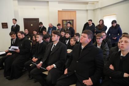 Simpozion naţional interseminarial la Galaţi – fotografia 19