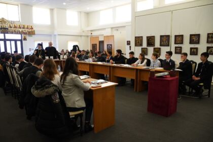 Simpozion naţional interseminarial la Galaţi – fotografia 36