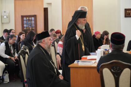 Simpozion naţional interseminarial la Galaţi – fotografia 37