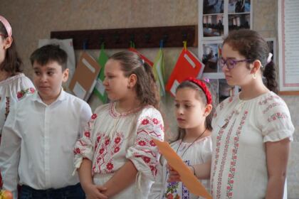 Activităţi dedicate Zilei Internaţionale a Persoanelor Vârstnice – fotografia 30