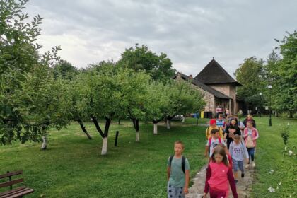 Școala de Creație Tradițional – Bisericească Costieni, ediția a IX-a – fotografia 25