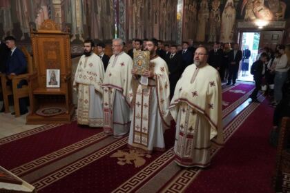 Seminarul Teologic „Sfântul Andrei“ din Galaţi şi-a deschis porţile pentru un nou an şcolar – fotografia 3
