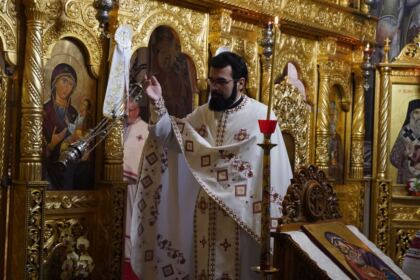 Seminarul Teologic „Sfântul Andrei“ din Galaţi şi-a deschis porţile pentru un nou an şcolar – fotografia 6