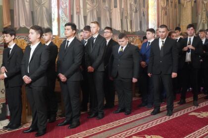 Seminarul Teologic „Sfântul Andrei“ din Galaţi şi-a deschis porţile pentru un nou an şcolar – fotografia 8