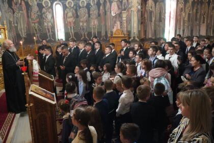 Seminarul Teologic „Sfântul Andrei“ din Galaţi şi-a deschis porţile pentru un nou an şcolar – fotografia 18
