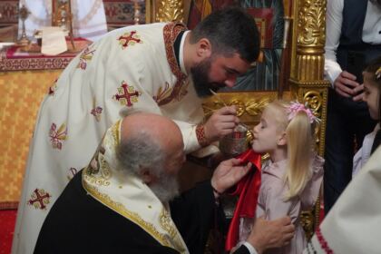 Seminarul Teologic „Sfântul Andrei“ din Galaţi şi-a deschis porţile pentru un nou an şcolar – fotografia 24