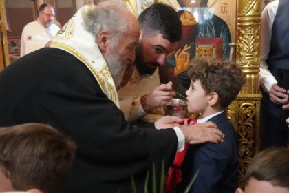 Seminarul Teologic „Sfântul Andrei“ din Galaţi şi-a deschis porţile pentru un nou an şcolar – fotografia 26