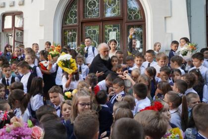 Seminarul Teologic „Sfântul Andrei“ din Galaţi şi-a deschis porţile pentru un nou an şcolar – fotografia 51