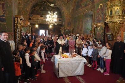 Întrunirea responsabililor pentru cateheza parohială din Arhiepiscopia Dunării de Jos – fotografia 27