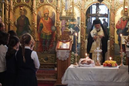 Întrunirea responsabililor pentru cateheza parohială din Arhiepiscopia Dunării de Jos – fotografia 34