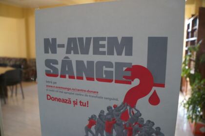 O nouă acţiune de donare de sânge a elevilor seminarişti şi preoţilor gălăţeni – fotografia 4