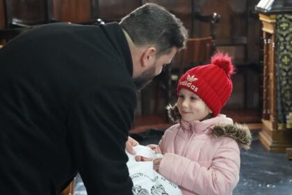 Programul social-filantropic „Ne înnoim de Sfintele Paşti“ – fotografia 20
