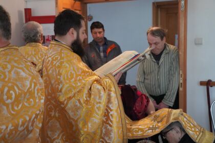Rugăciune şi filantropie în cadrul unui azil din Brăila – fotografia 4
