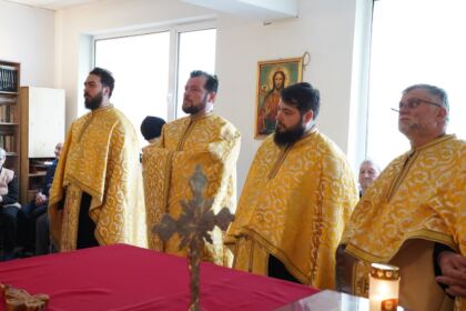 Rugăciune şi filantropie în cadrul unui azil din Brăila – fotografia 20