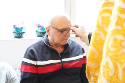 Rugăciune şi filantropie în cadrul unui azil din Brăila – fotografia 36