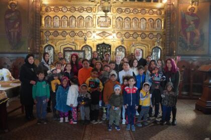 Programul eparhial „Ne înnoim de Sfintele Paşti“ a fost implementat cu succes şi în Protopopiatul Tecuci – fotografia 9