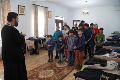 Programul eparhial „Ne înnoim de Sfintele Paşti“ a fost implementat cu succes şi în Protopopiatul Tecuci – fotografia 18