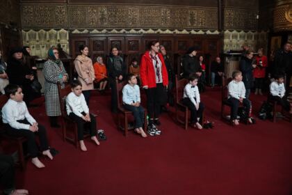 Liturghie şi filantropie la Catedrala Arhiepiscopală din Galaţi – fotografia 30