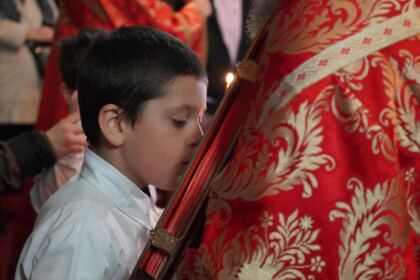 Liturghie şi filantropie la Catedrala Arhiepiscopală din Galaţi – fotografia 46