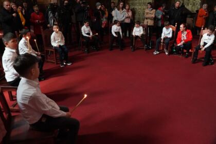 Liturghie şi filantropie la Catedrala Arhiepiscopală din Galaţi – fotografia 49
