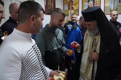 Duminica Învierii la Penitenciarul din Galaţi – fotografia 38