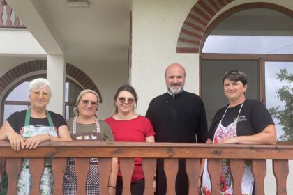 Activităţi educativ-recreative pentru 125 de copii în Parohia Brătuleşti – fotografia 12