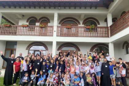 Activităţi educativ-recreative pentru 125 de copii în Parohia Brătuleşti – fotografia 18