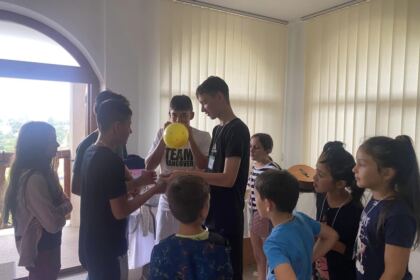 Activităţi educativ-recreative pentru 125 de copii în Parohia Brătuleşti – fotografia 35