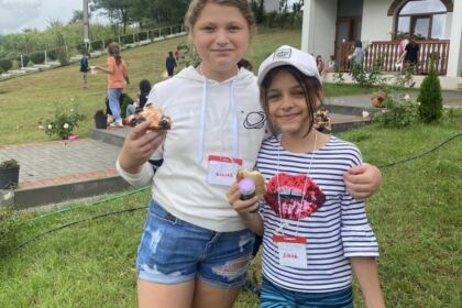 Activităţi educativ-recreative pentru 125 de copii în Parohia Brătuleşti – fotografia 51