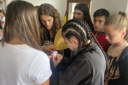 Activităţi educativ-recreative pentru 125 de copii în Parohia Brătuleşti – fotografia 59