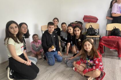 Activităţi educativ-recreative pentru 125 de copii în Parohia Brătuleşti – fotografia 60