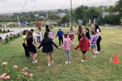 Activităţi educativ-recreative pentru 125 de copii în Parohia Brătuleşti – fotografia 61